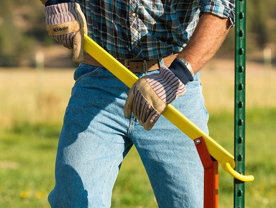 Fencing Ups and Downs: Pulling Posts the Easy Way – Rohrer ...