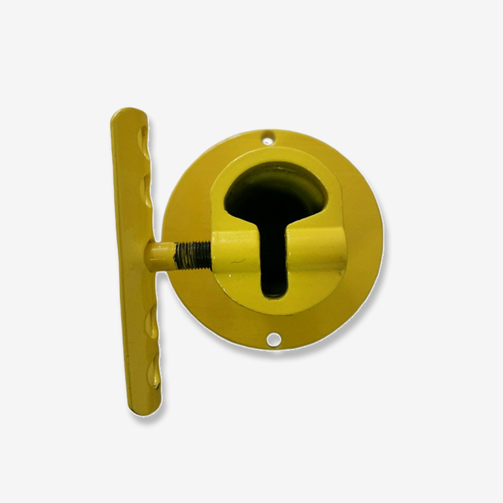 93-R T-Post Adapter – Rohrer Manufacturing INC